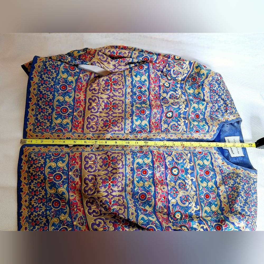 Vtg. Adrianna Papell "Suited For Silk" Old Money Core, 100% Silk skirt set. - Picture 4 of 15
